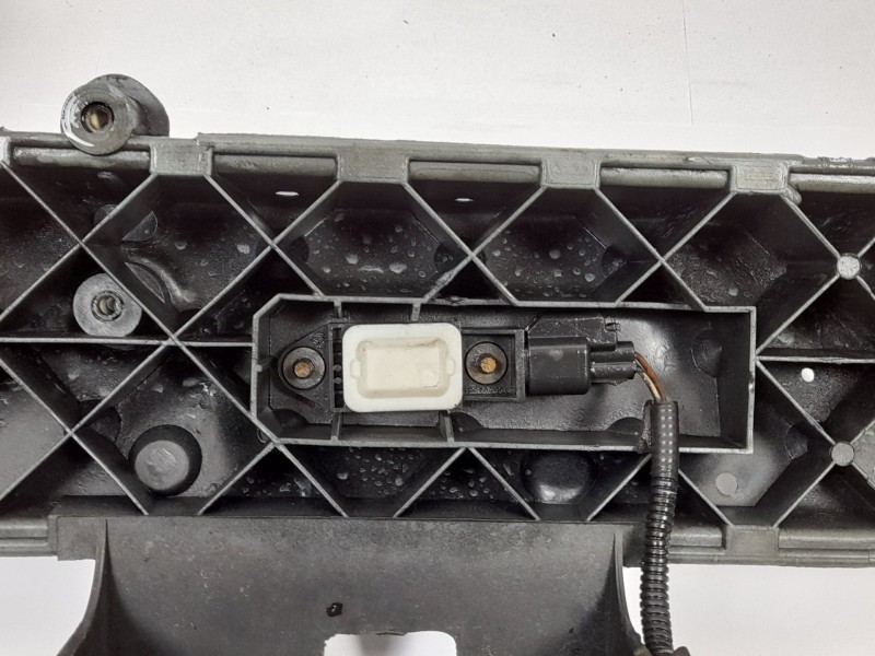 Recambio de panel frontal para ford focus sedán (dfw) 1.8 tdci referencia OEM IAM   