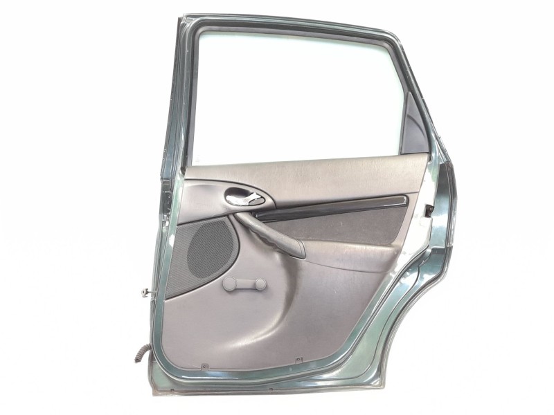 Recambio de puerta trasera derecha para ford focus sedán (dfw) 1.8 tdci referencia OEM IAM   