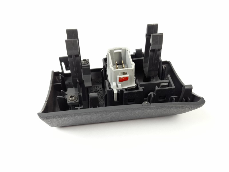 Recambio de interruptor para renault laguna ii (bg0) 1.9 dci diesel referencia OEM IAM 8200025895  