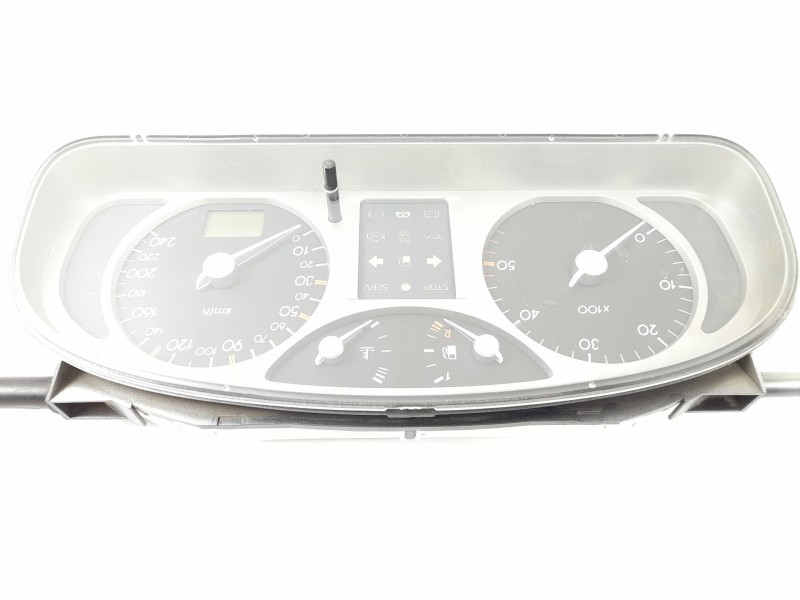 Recambio de cuadro instrumentos para renault laguna ii (bg0) 1.9 dci diesel referencia OEM IAM 8200218878  