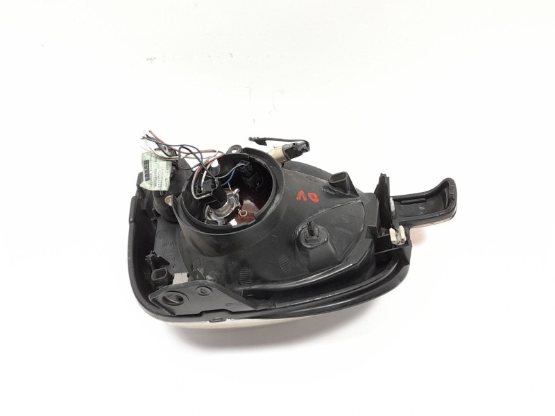 Recambio de faro derecho para renault kangoo express (fc0/1_) 1.9 d (fc0j) referencia OEM IAM   