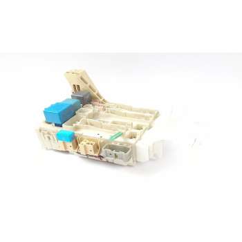 CAJA RELES / FUSIBLES 8273052700 