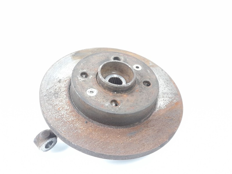 Recambio de mangueta delantera derecha para renault 9 1.4 referencia OEM IAM   