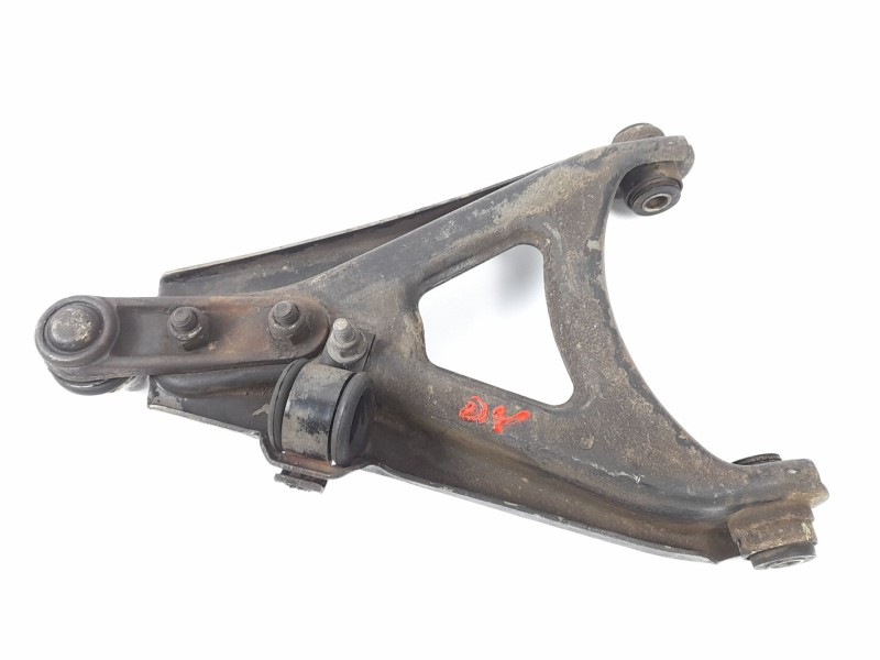 Recambio de brazo suspension inferior delantero derecho para renault 9 1.4 referencia OEM IAM   