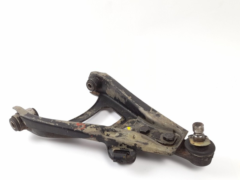 Recambio de brazo suspension inferior delantero derecho para renault 9 1.4 referencia OEM IAM   