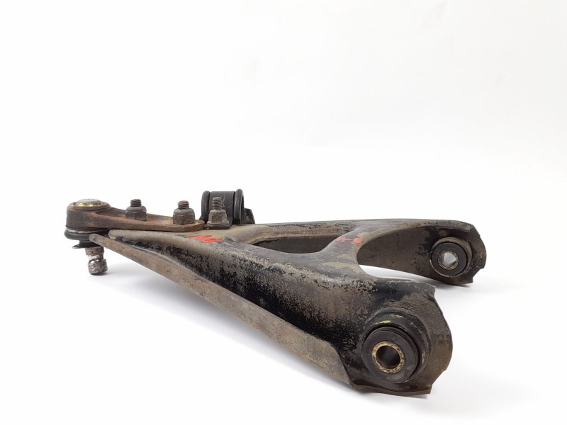 Recambio de brazo suspension inferior delantero izquierdo para renault 9 1.4 referencia OEM IAM   