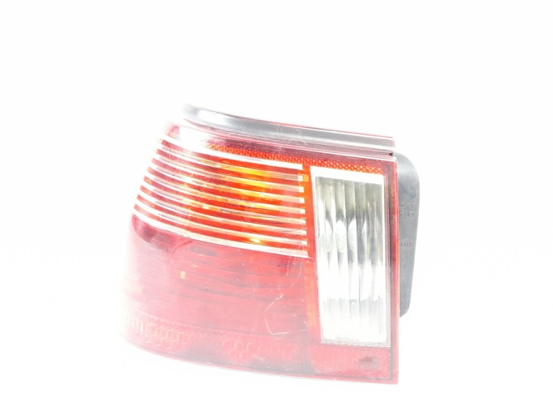 Recambio de piloto trasero izquierdo para seat ibiza (6k1) 1.9 sdi referencia OEM IAM 6K6945257C  