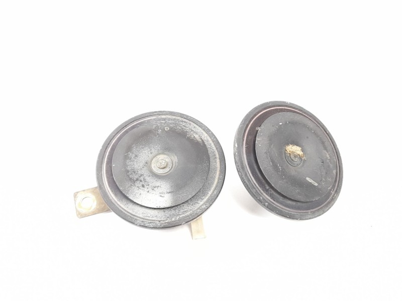 Recambio de claxon para nissan patrol (k/w260) 2.8 d referencia OEM IAM A28657625  
