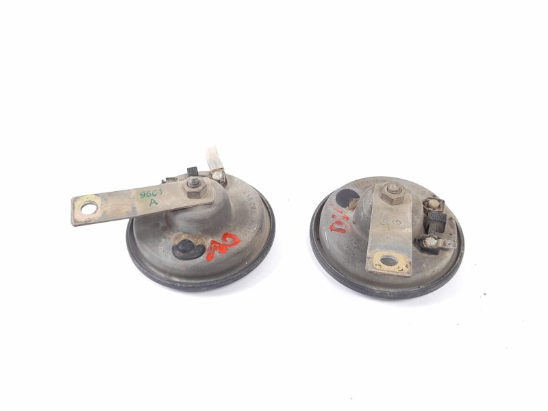 Recambio de claxon para nissan patrol (k/w260) 2.8 d referencia OEM IAM A28657625  