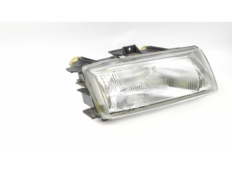 Recambio de faro derecho para seat ibiza (6k1) 1.9 d referencia OEM IAM 0255671 04108335 