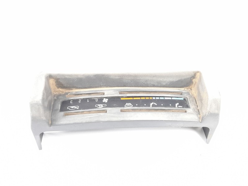Recambio de moldura para nissan patrol (k/w260) 2.8 d referencia OEM IAM 200110753 200070753 200090753