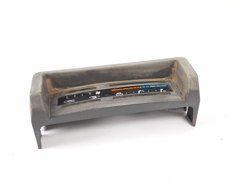 Recambio de moldura para nissan patrol (k/w260) 2.8 d referencia OEM IAM 200110753 200070753 200090753