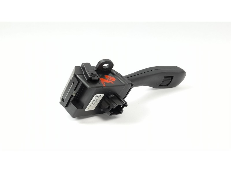 Recambio de mando limpia para bmw serie 3 berlina (e46) 320d referencia OEM IAM 8363664  