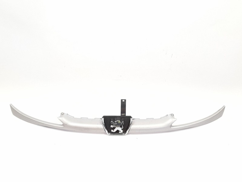 Recambio de rejilla delantera para peugeot 206 fastback (2a/c) 1.9 d referencia OEM IAM 96286912 1851948001 