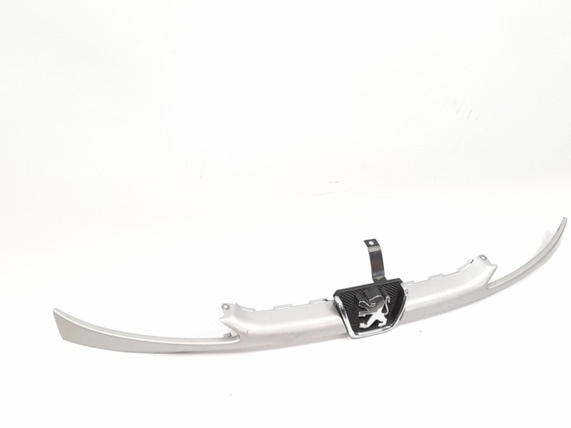 Recambio de rejilla delantera para peugeot 206 fastback (2a/c) 1.9 d referencia OEM IAM 96286912 1851948001 
