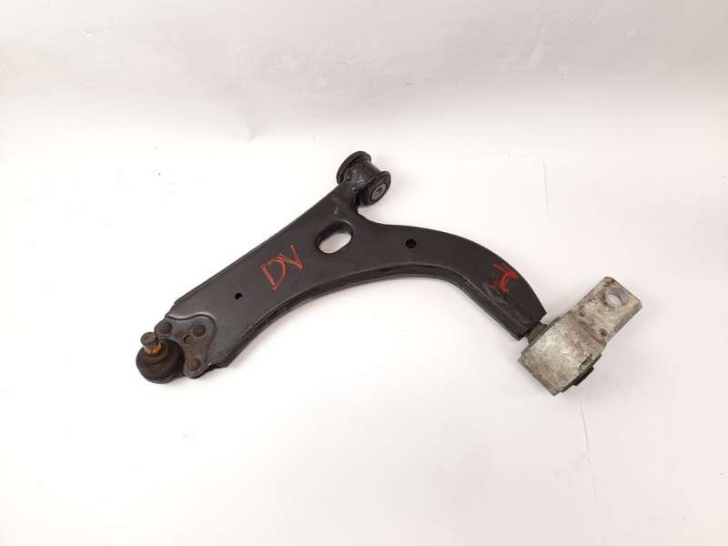 BRAZO SUSPENSION INFERIOR DELANTERO IZQUIERDO 