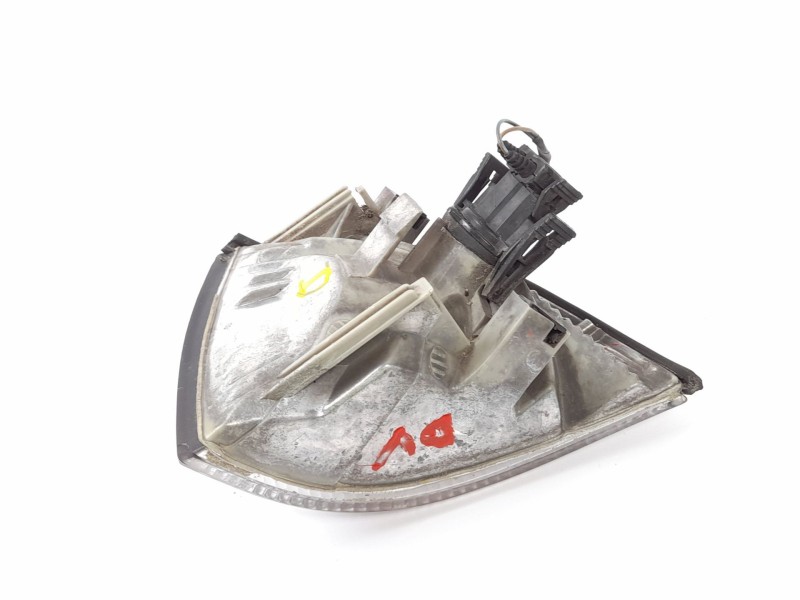 Recambio de piloto delantero derecho para bmw serie 3 berlina (e36) 318tds referencia OEM IAM 1384032 ZB155233 