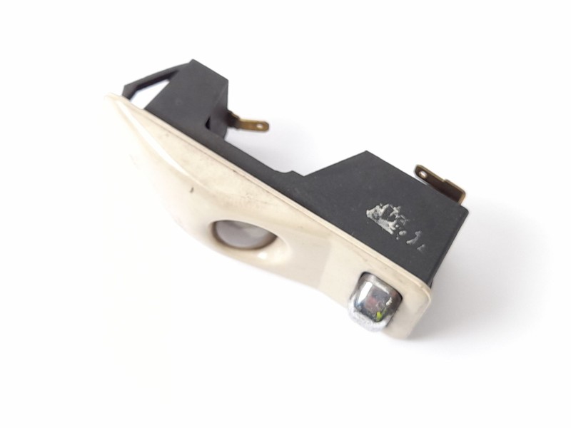 Recambio de luz interior para renault 9 1.4 referencia OEM IAM 2452580570  