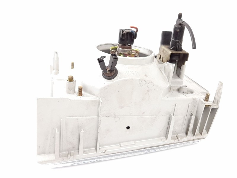 Recambio de faro derecho para renault 9 1.4 referencia OEM IAM E2175249  