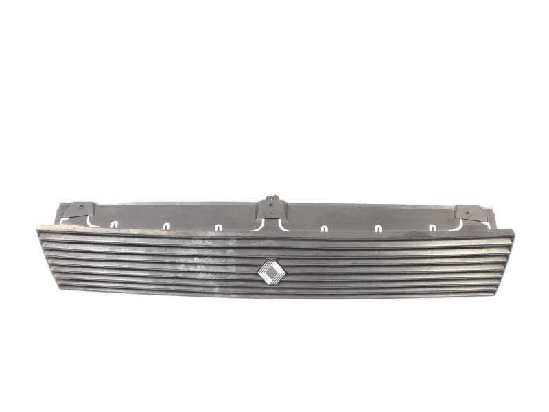 Recambio de rejilla delantera para renault 9 1.4 referencia OEM IAM   