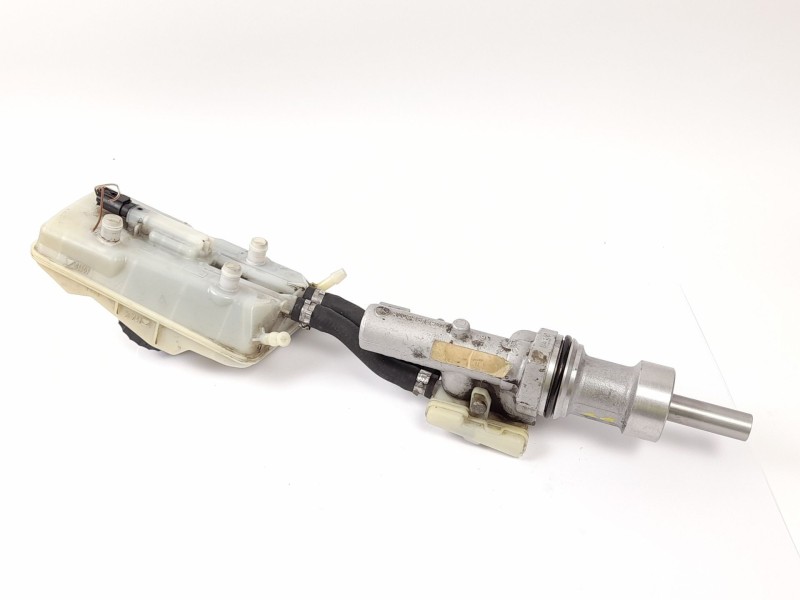Recambio de bomba freno para mercedes-benz vito / mixto furgón (w639) 109 cdi (639.601,03,05) referencia OEM IAM A0004316901  
