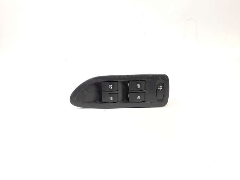 MANDO ELEVALUNAS DELANTERO IZQUIERDO 8200018986A 