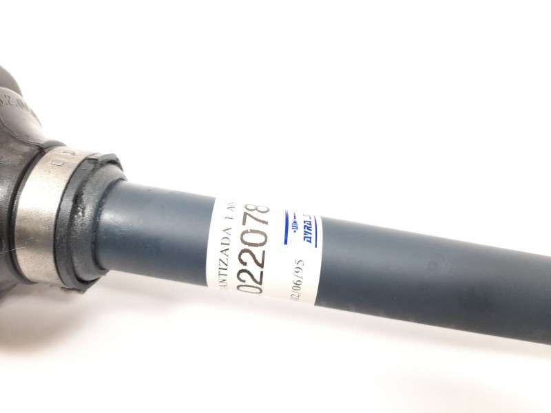 Recambio de transmision delantera derecha para renault 19 (b/c/l53) referencia OEM IAM 3214290 3204098 