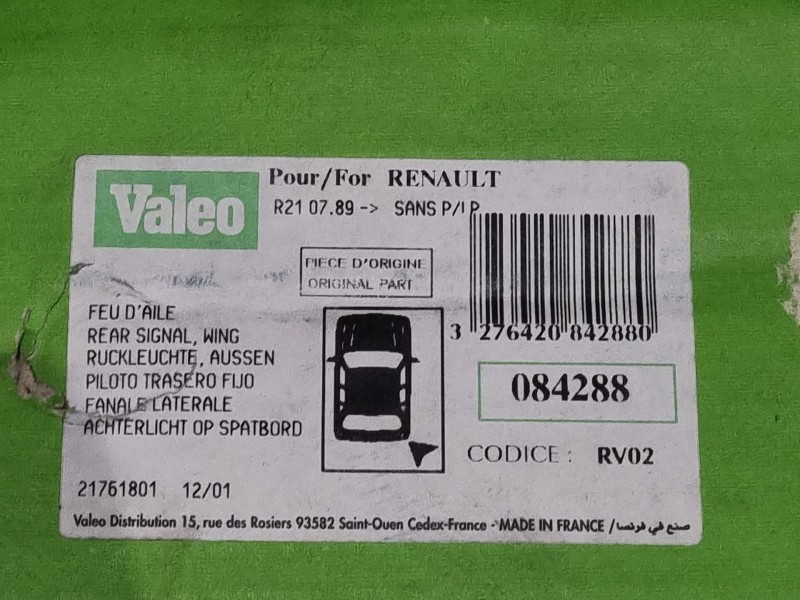 Recambio de piloto trasero derecho para renault r 21 berlina (b/l48) 2.2 referencia OEM IAM 084288  
