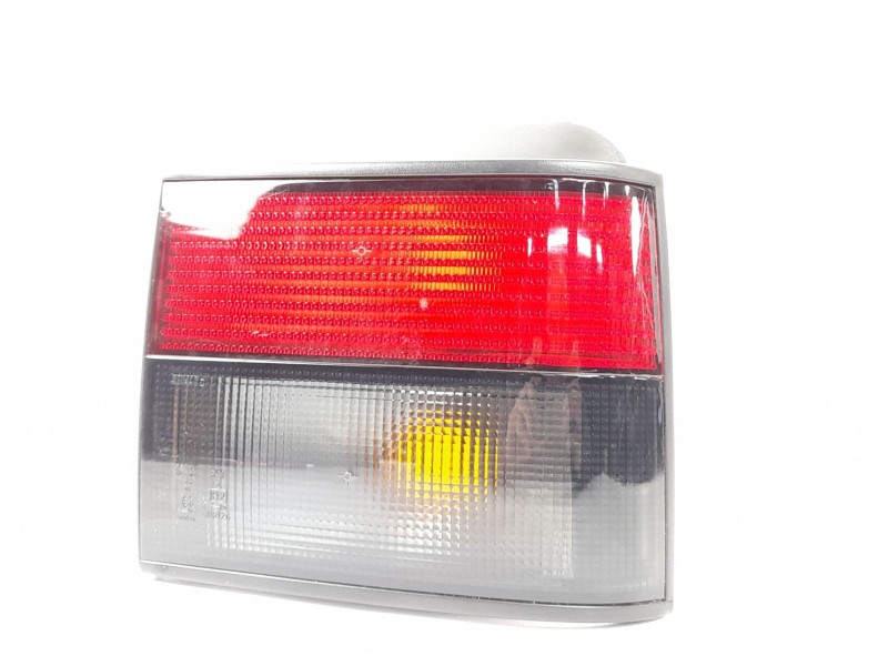 Recambio de piloto trasero derecho para renault r 21 berlina (b/l48) 2.2 referencia OEM IAM 084288  