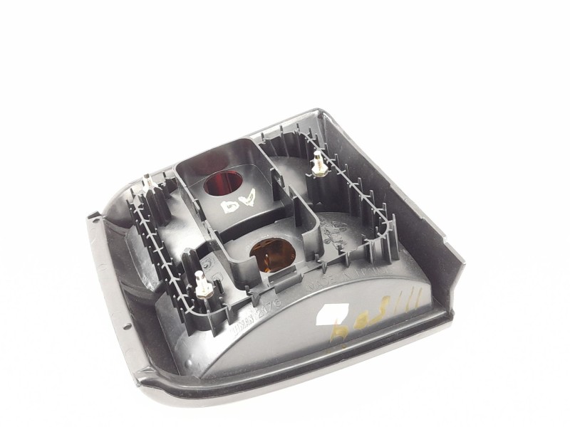Recambio de piloto trasero derecho para renault r 21 berlina (b/l48) 2.2 referencia OEM IAM 084288  