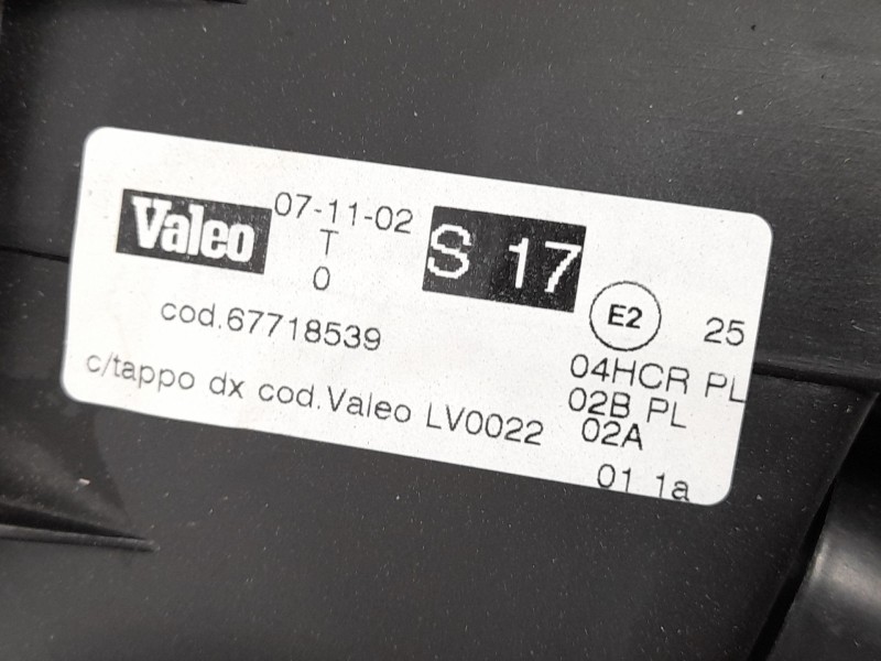 Recambio de faro derecho para fiat punto berlina (188) referencia OEM IAM 087509 67718539 
