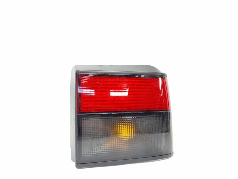 Recambio de piloto trasero derecho para renault r 21 berlina (b/l48) 2.2 referencia OEM IAM 084288  