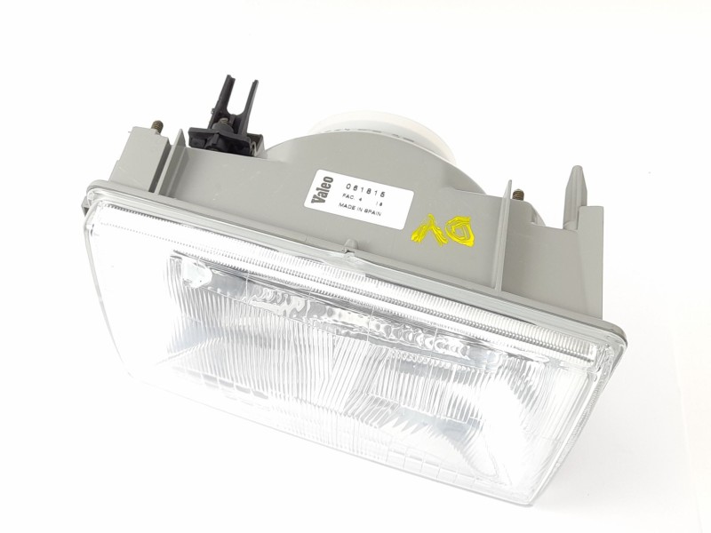 Recambio de faro derecho para renault 9 (l42_) 1.2 (l42s) referencia OEM IAM 061815  