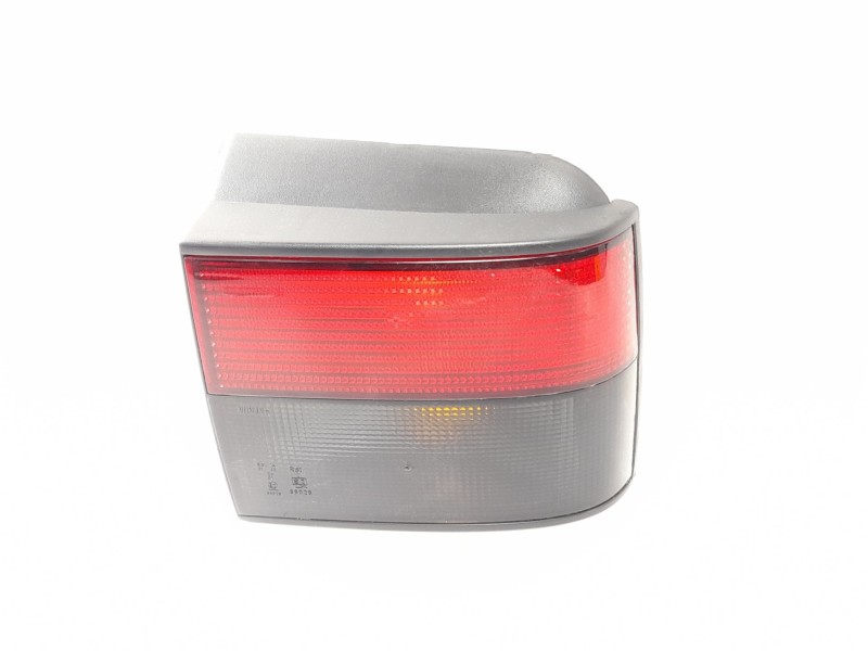 Recambio de piloto trasero derecho para renault r 21 berlina (b/l48) 2.2 referencia OEM IAM 084288  