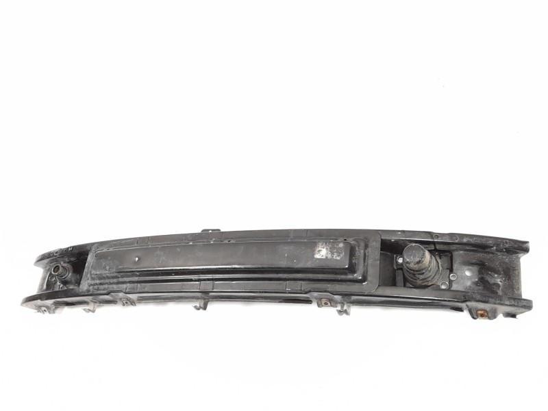 Recambio de refuerzo paragolpes delantero para volkswagen polo berlina (6n1) 1.9 diesel referencia OEM IAM 8N0805551  