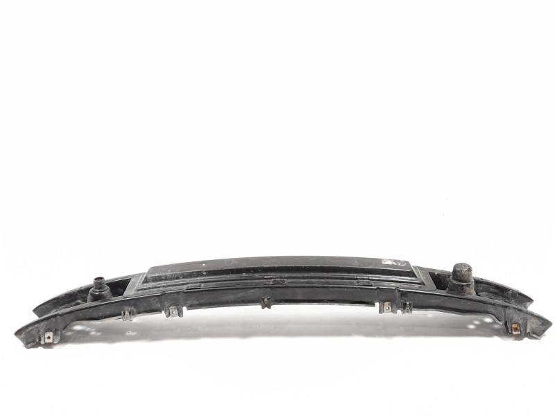 Recambio de refuerzo paragolpes delantero para volkswagen polo berlina (6n1) 1.9 diesel referencia OEM IAM 8N0805551  