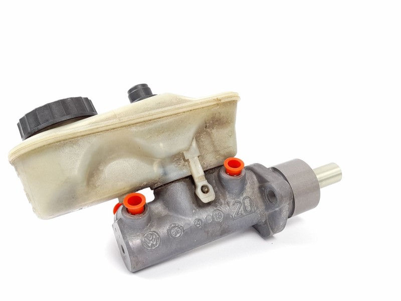 Recambio de bomba freno para volkswagen polo berlina (6n1) 1.9 diesel referencia OEM IAM 21025599  