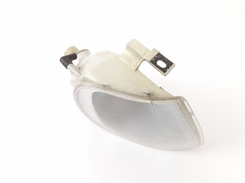 Recambio de piloto delantero derecho para volkswagen polo berlina (6n1) 1.9 diesel referencia OEM IAM 962832  