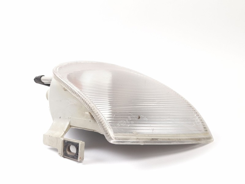 Recambio de piloto delantero izquierdo para volkswagen polo berlina (6n1) 1.9 diesel referencia OEM IAM 962831  