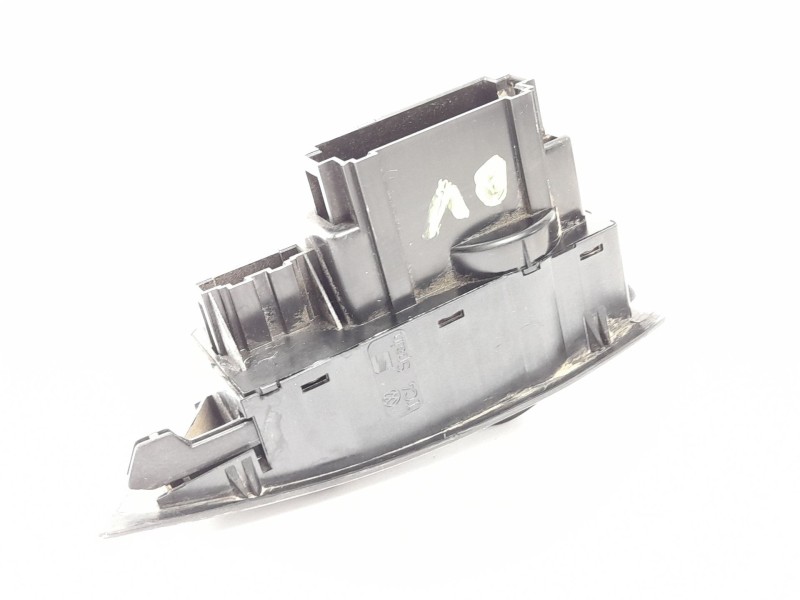 Recambio de mando luces para volkswagen polo berlina (6n1) 1.9 diesel referencia OEM IAM 6N1941531H  