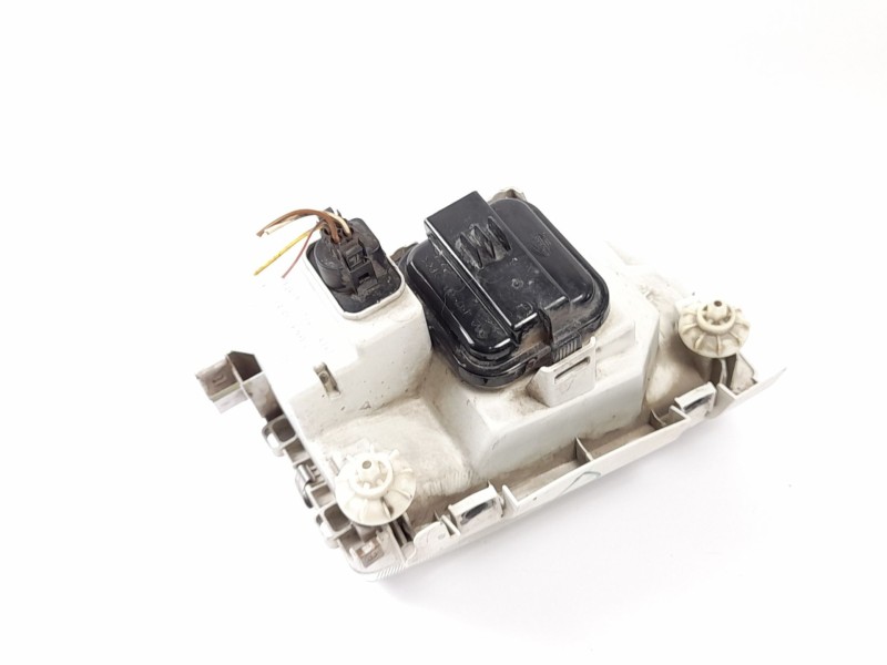 Recambio de faro derecho para volkswagen polo berlina (6n1) 1.9 diesel referencia OEM IAM 96249600  
