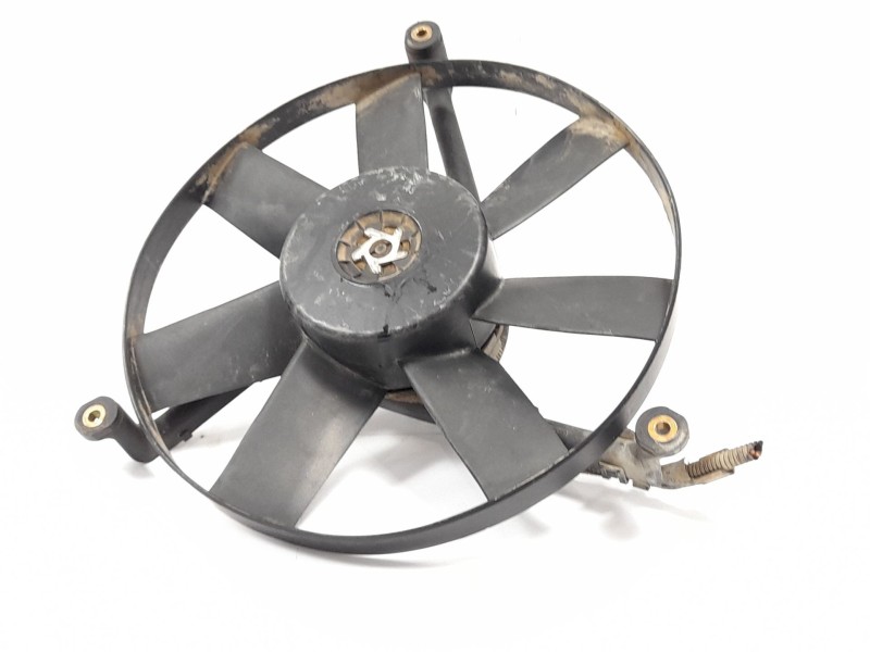 Recambio de electroventilador para volkswagen polo berlina (6n1) 1.9 diesel referencia OEM IAM 6N0121209  