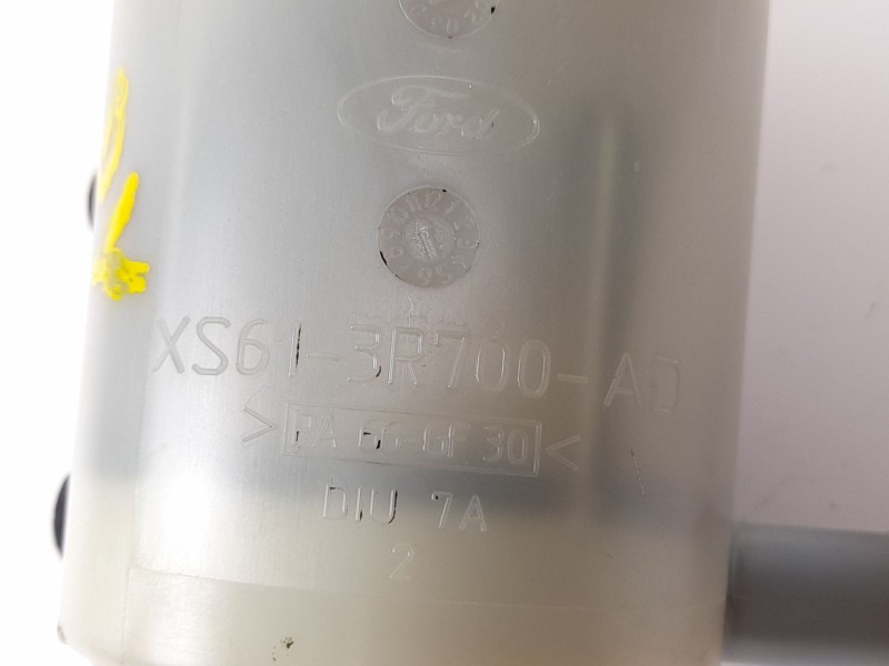 Recambio de deposito servo para ford fiesta iv (ja_, jb_) 1.8 di referencia OEM IAM XS613R700AD  