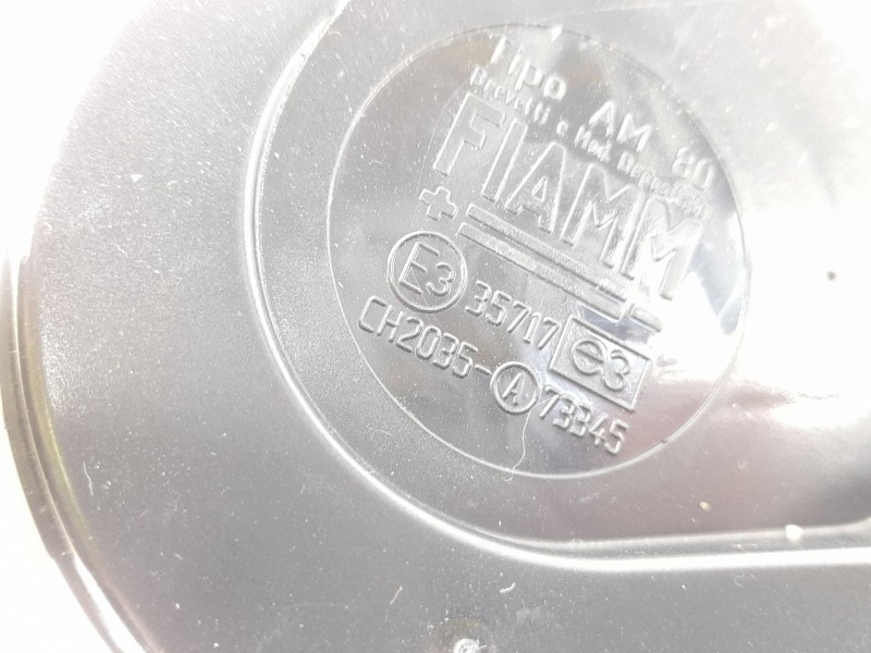 Recambio de claxon para ford focus i sedán (dfw) 1.8 turbo di / tddi referencia OEM IAM E335717  