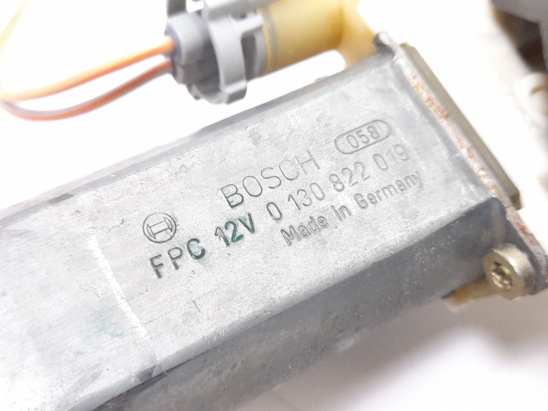 Recambio de elevalunas delantero derecho para renault clio ii fase i (b/cbo) 1.2 referencia OEM IAM 0130822019  