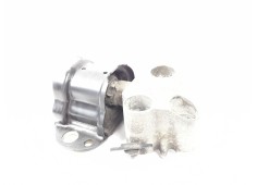 Recambio de soporte motor derecho para renault clio ii fase i (b/cbo) 1.2 referencia OEM IAM 7700415087  