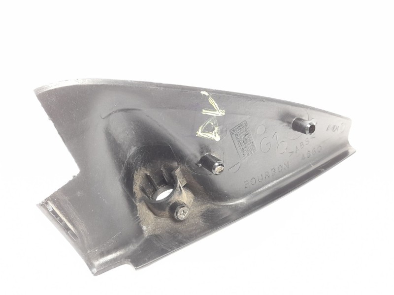 Recambio de moldura para peugeot 106 (s1) 1.5 d referencia OEM IAM 9605823377  