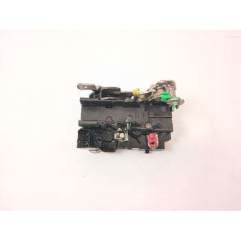 CERRADURA PUERTA DELANTERA IZQUIERDA 