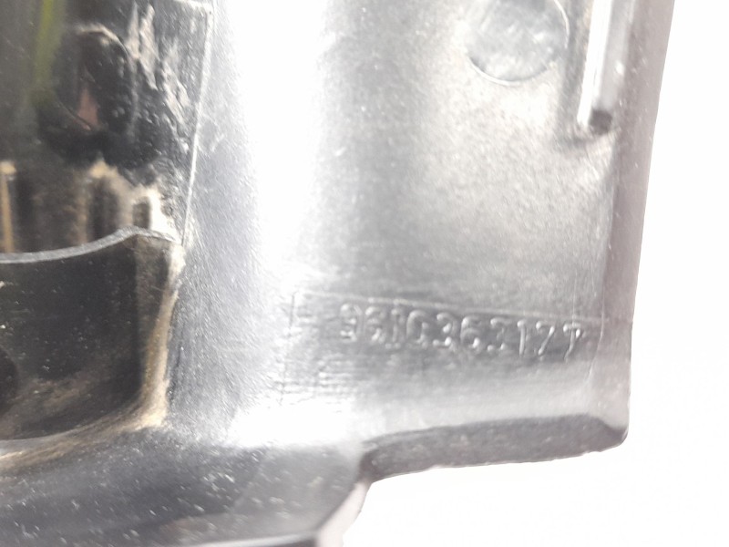 Recambio de moldura para peugeot 106 (s1) 1.5 d referencia OEM IAM 9610363177  