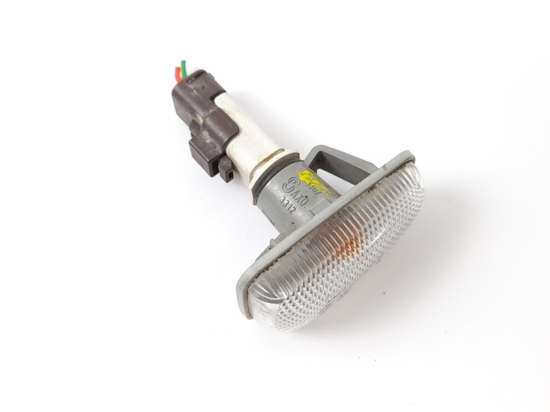 Recambio de piloto lateral izquierdo para peugeot 106 (s1) 1.5 d referencia OEM IAM   